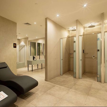 Ibis Styles Istanbul Merter 외부 사진 The spa at The Dorchester