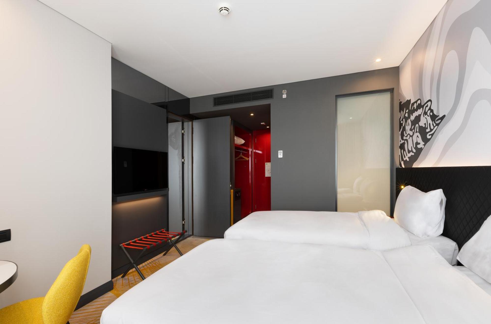 Ibis Styles Istanbul Merter 객실 사진 Deluxe Room